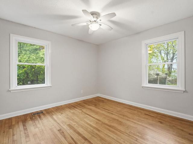 For Lease 49 Crownhill Street, Beacon Hill North South and Area, Ontario