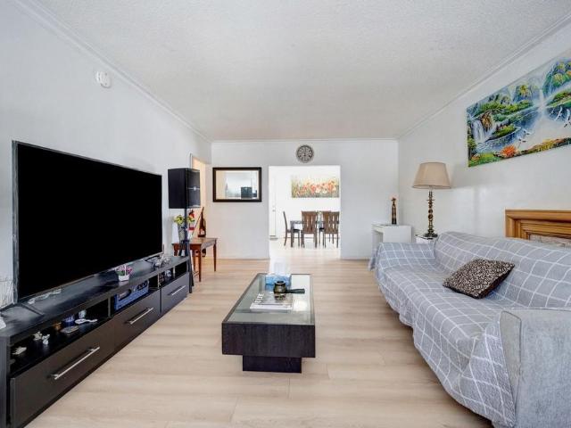 For Lease 49 Bemersyde Drive Unit# A, Toronto, Ontario