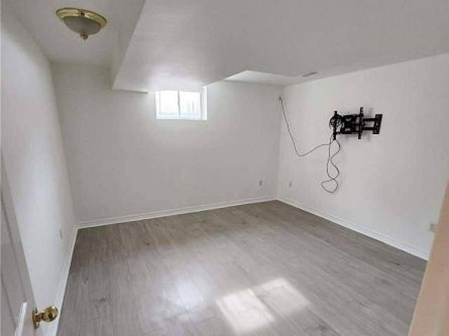 For Lease 49 Hanmer Street Unit# Bsmnt, Barrie, Ontario