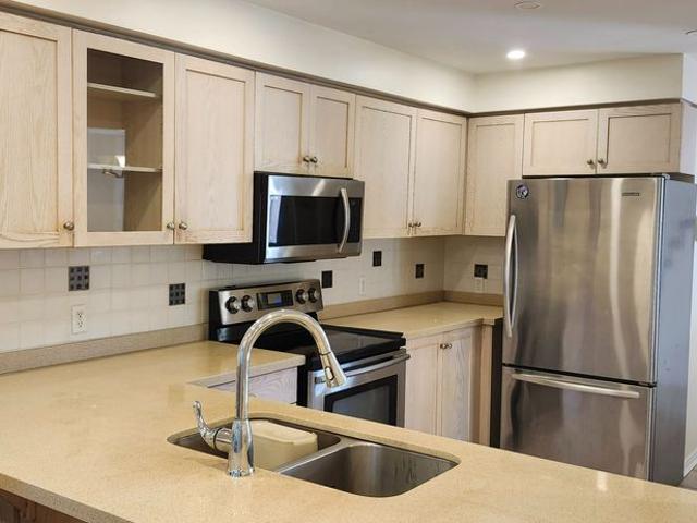 For Lease 49 Inlet Bay Drive, Whitby, Ontario