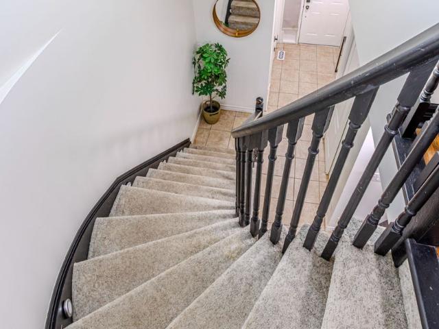For Lease 49 Marina Point Crescent, Hamilton, Ontario