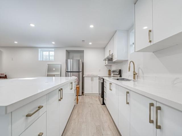 For Lease 49 Mcbride Trail, Barrie, Ontario