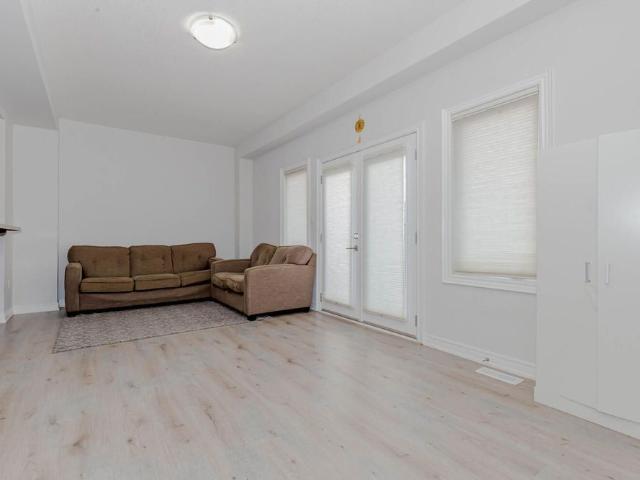 For Lease 49 Sexton Crescent, Hamilton, Ontario