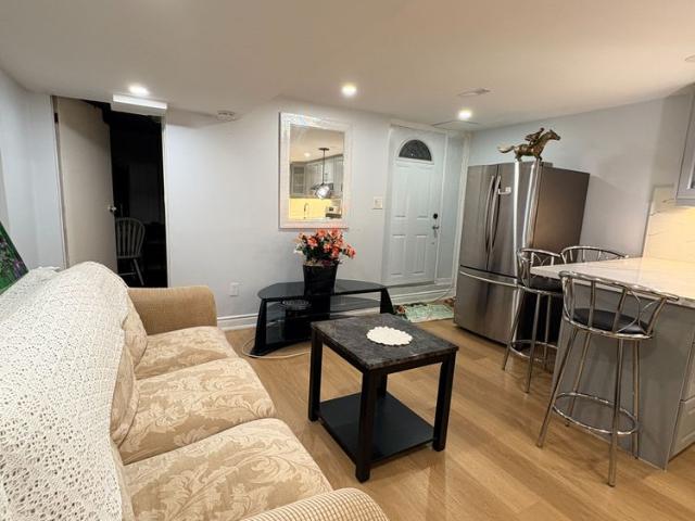 For Lease 49 Yellowstone Street, Toronto, Ontario