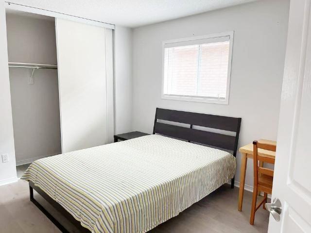 For Lease 4 Twin Streams Road Unit# 2Bedrooms, Whitby, Ontario