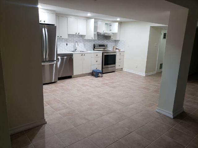 For Lease 4 Appletree Court, Toronto, Ontario