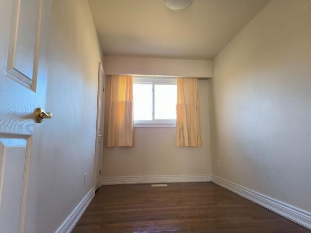 For Lease 4 Cloebury Court Unit# Main Floor, Toronto, Ontario