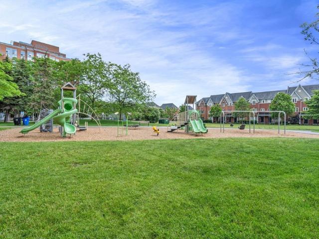 For Lease 4 Elsinore Path Unit# 706, Toronto, Ontario