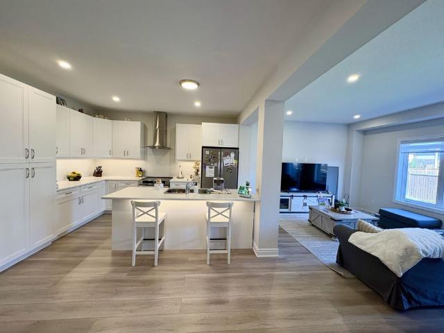 For Lease 4 Harmony Way, Thorold, Ontario