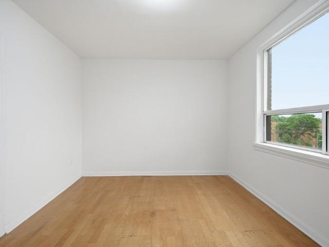 For Lease 4 Hill Heights Road Unit# 305, Toronto, Ontario