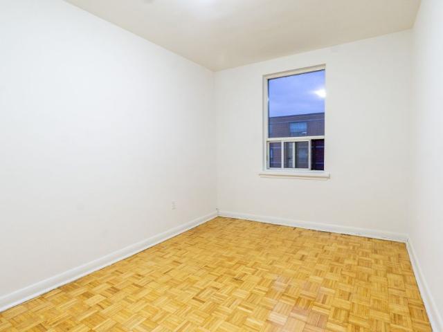 For Lease 4 Hill Heights Road Unit# 406, Toronto, Ontario