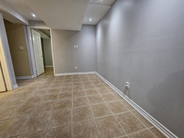 For Lease 4 Lonestar Crescent Unit# Basement, Brampton, Ontario