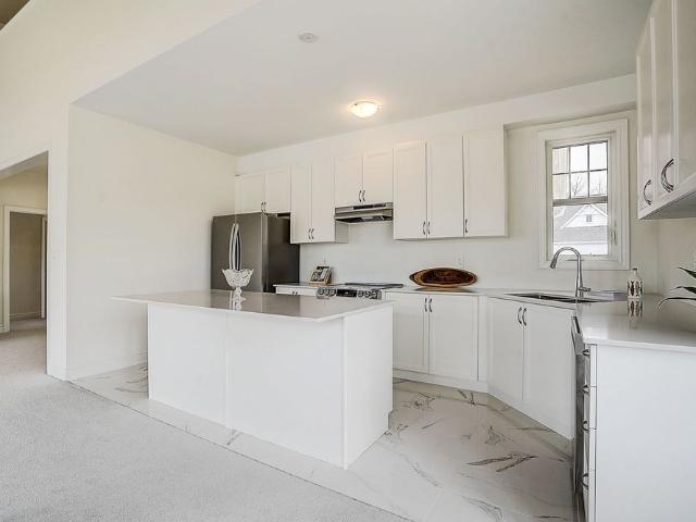 For Lease 4 Palmira Drive, Georgina, Ontario
