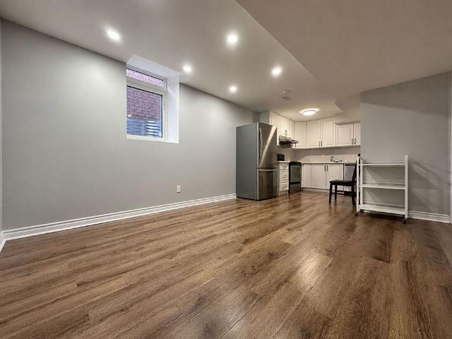 For Lease 4 Shell Court Unit# basement, Richmond Hill, Ontario