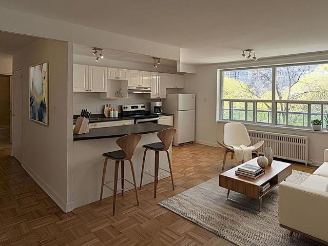 For Lease 4 Sherbourne Street Unit# 301, Toronto, Ontario