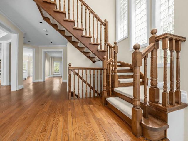 For Lease 505 Cranbrooke Avenue, Toronto, Ontario