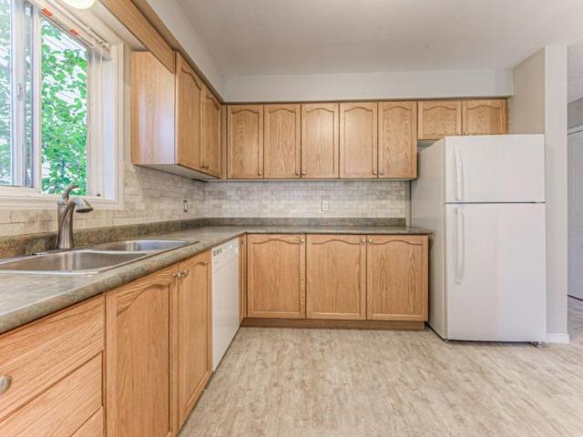 For Lease 506 Chablis Drive, Waterloo, Ontario