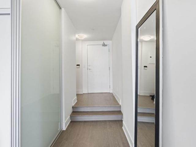 For Lease 508 Wellington Street Unit# 809, Toronto, Ontario