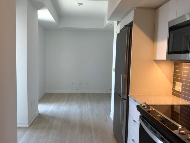 For Lease 500 Wilson Avenue Unit# 818, Toronto, Ontario