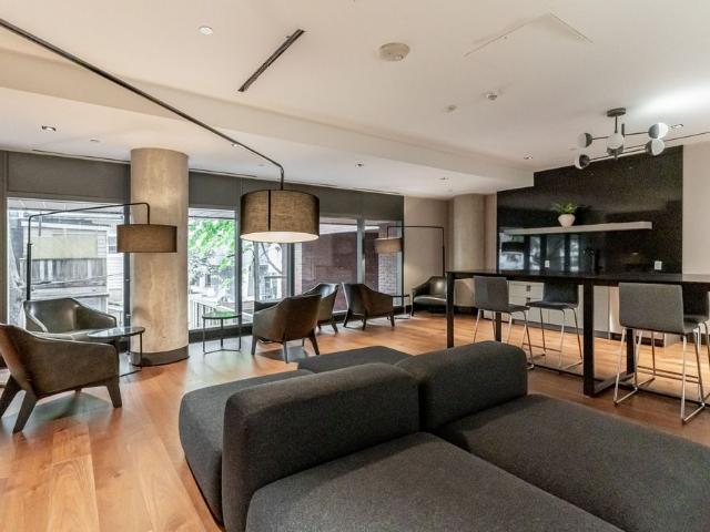 For Lease 501 Adelaide Street Unit# 804, Toronto, Ontario