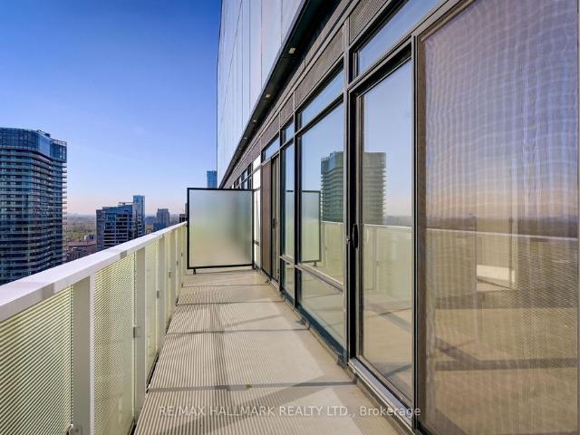 For Lease 501 Yonge Street Unit# 5212, Toronto, Ontario