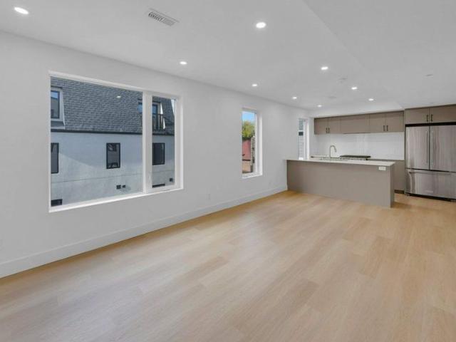 For Lease 502 Atlas Avenue Unit# D, Toronto, Ontario