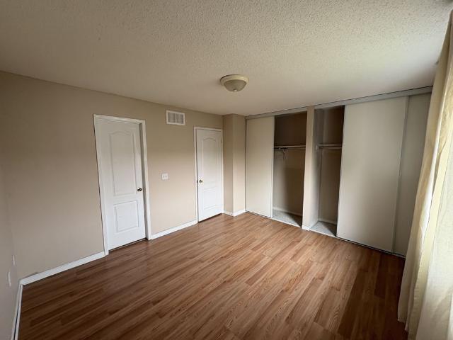 For Lease 5030 Heatherleigh Avenue Unit# 127, Mississauga, Ontario