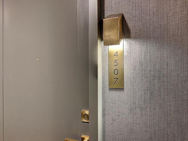 For Lease 50 Charles Street Unit# 4507, Toronto, Ontario