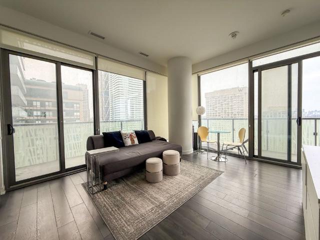 For Lease 50 Charles Street Unit# 3009, Toronto, Ontario