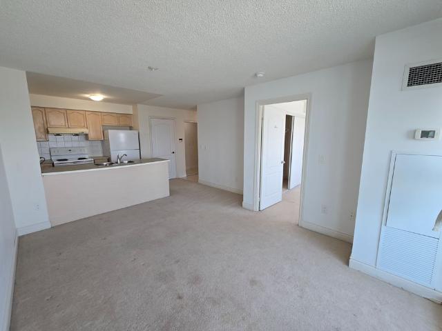 For Lease 50 Brian Harrison Way Unit# 3206, Toronto, Ontario