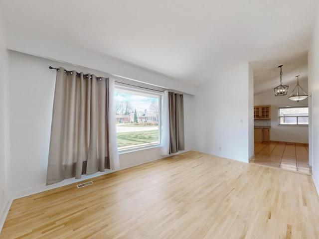 For Lease 50 Goodman Crescent, Vaughan, Ontario