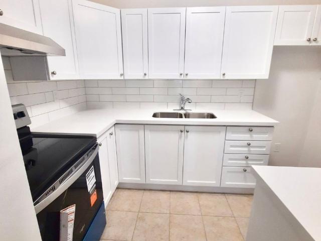 For Lease 50 East Street Unit# 301, Oakville, Ontario
