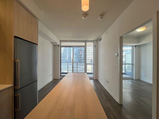 For Lease 50 Forest Manor Road Unit# 607, Toronto, Ontario