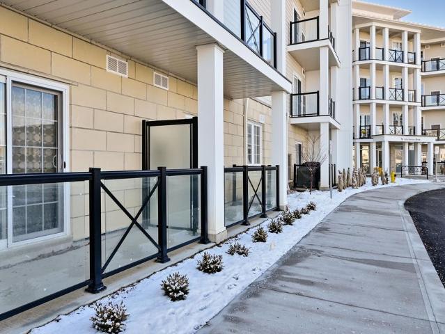 For Lease 50 Lakebreeze Drive Unit# 125, Clarington, Ontario