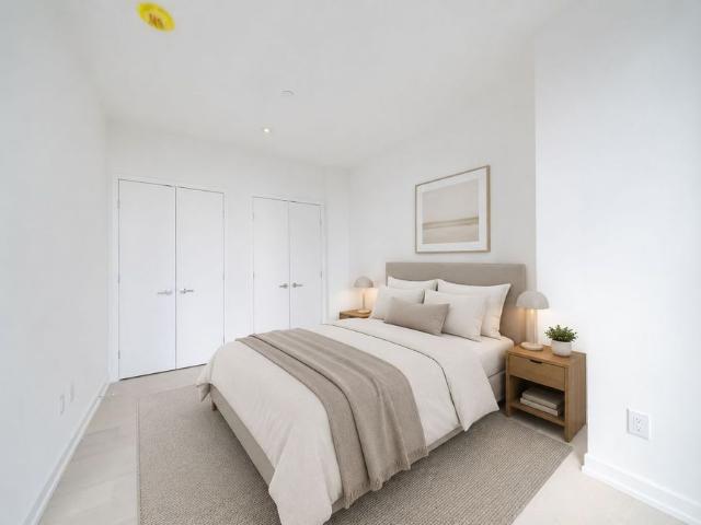 For Lease 50 Scollard Street Unit# 1801, Toronto, Ontario
