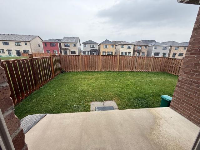 For Lease 50 Spring Crest Upper Unit Way, Thorold, Ontario