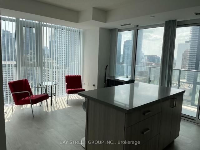 For Lease 50 Wellesley Street Unit# 2610, Toronto, Ontario