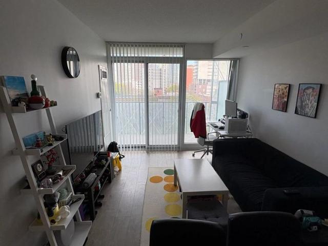 For Lease 50 Wellesley Street Unit# 807, Toronto, Ontario