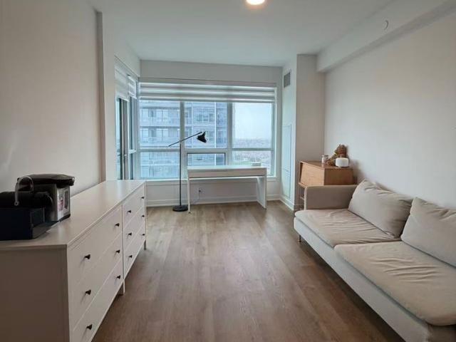 For Lease 50 Upper Mall Way Unit# 1802, Vaughan, Ontario