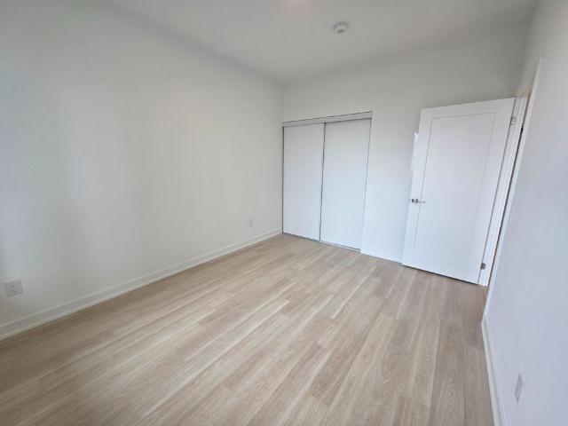For Lease 5105 Hurontario Street Unit# 624, Mississauga, Ontario