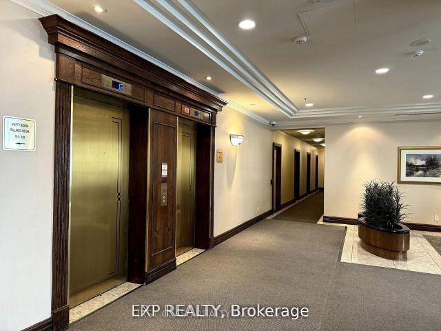 For Lease 51 Baffin Crescent Unit# 301, Richmond Hill, Ontario