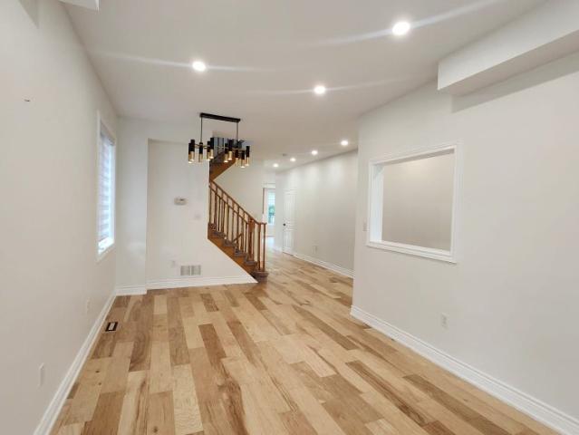 For Lease 51 Waldron Crescent Unit# Main, Richmond Hill, Ontario