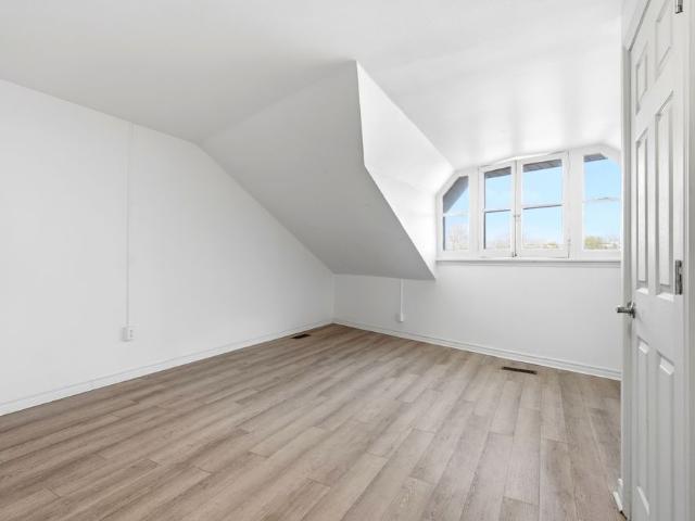For Lease 525 Richmond Street Unit# 2, London East, Ontario