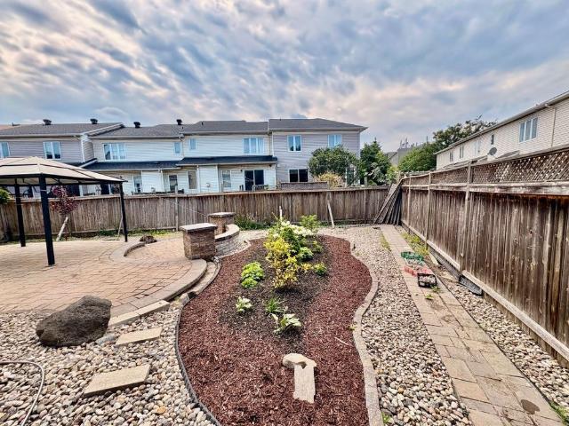 For Lease 52 Collington Street, Barrhaven, Ontario