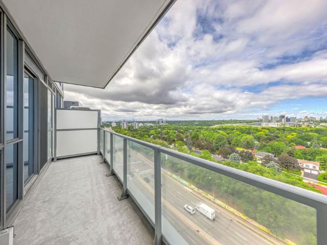 For Lease 52 Forest Manor Road Unit# 1011, Toronto, Ontario
