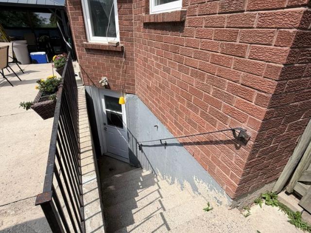 For Lease 52 Marchwood Crescent Unit# Basement, Richmond Hill, Ontario