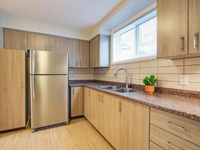 For Lease 52 Vanevery Street Unit# 1, Toronto, Ontario