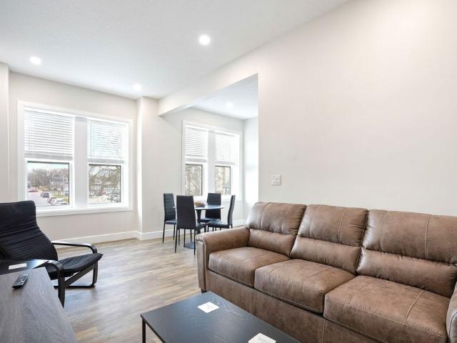 For Lease 537 Talbot Street Unit# 4, St. Thomas, Ontario