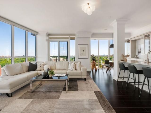 For Lease 530 St Clair Avenue Unit# 1602, Toronto, Ontario