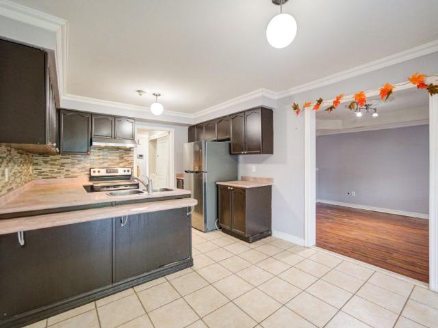 For Lease 5327 Landsborough Avenue Unit# Upper Level, Mississauga, Ontario